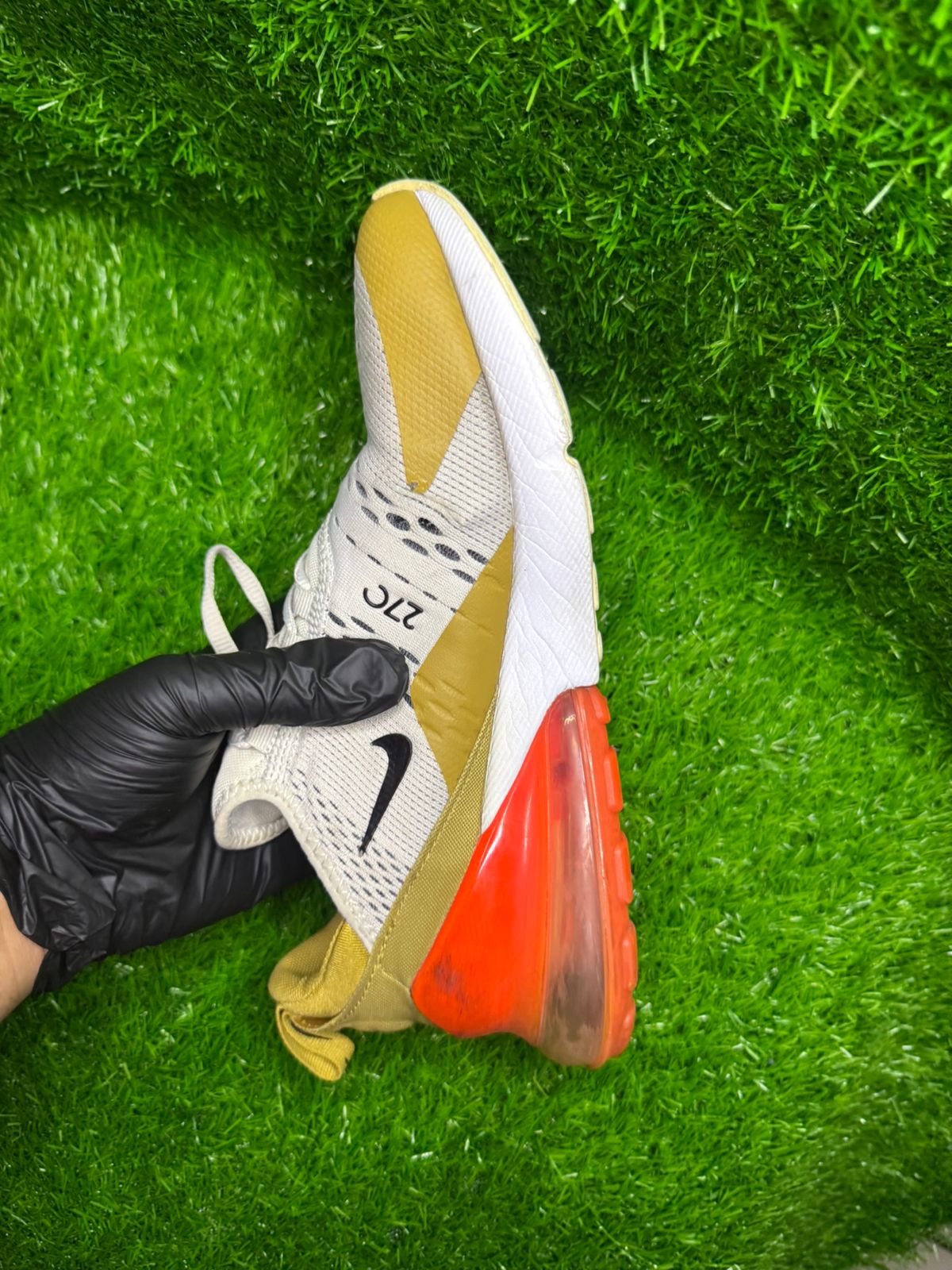 Nike Air Max 270