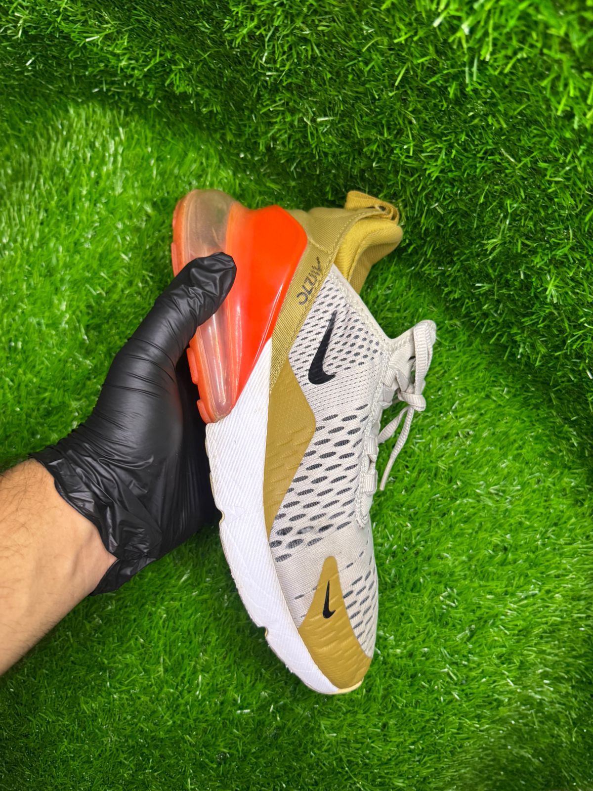 Nike Air Max 270