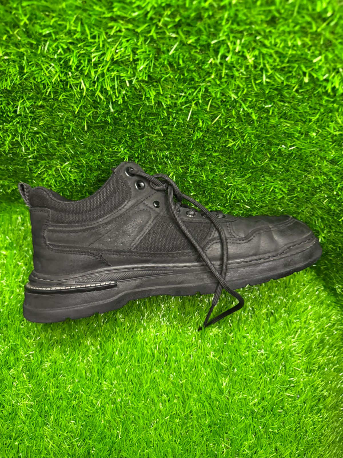 Zara Triple Black Chunky High-Top Sneaker