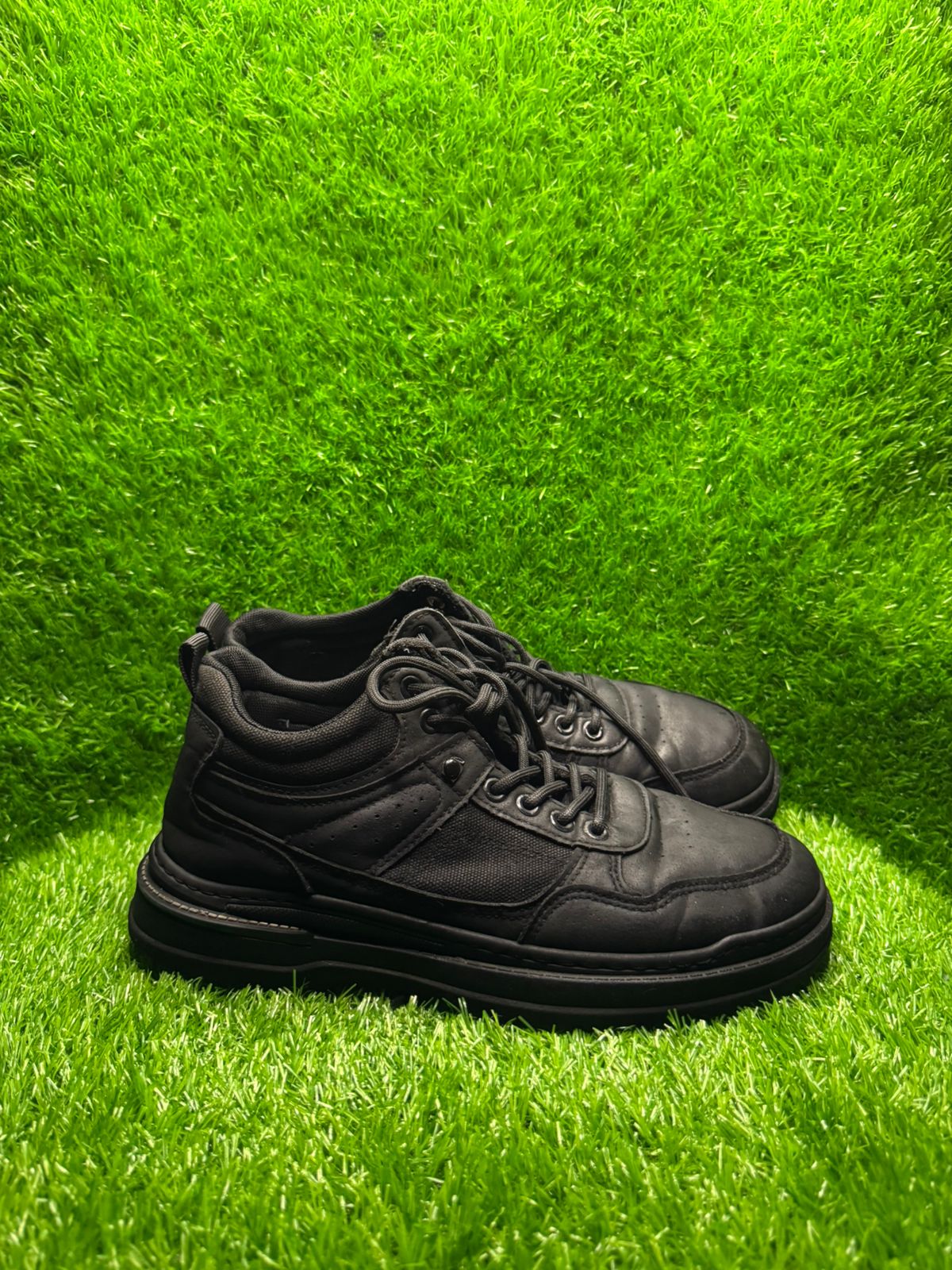 Zara Triple Black Chunky High-Top Sneaker