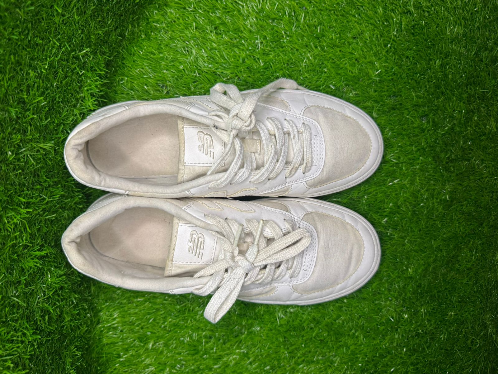 New Balance300 Series Retro